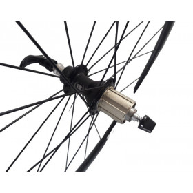 Roue arriere carbone velo route Novatec Xperti W1 Shimano 11v