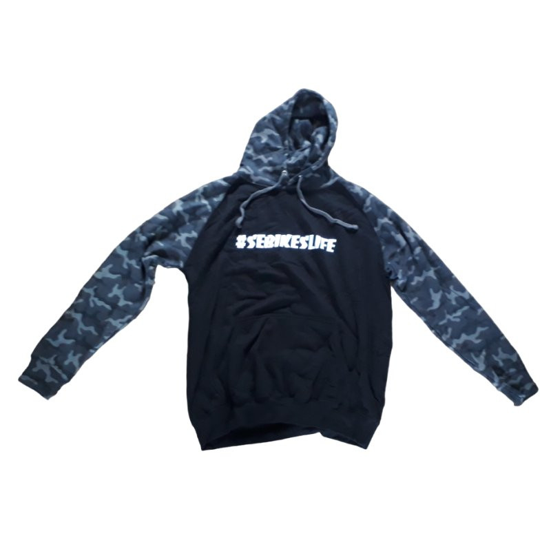 SE Bikes men's camouflage hooded cycling sweatshirt