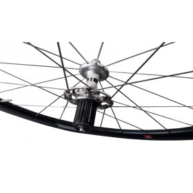 Roue arrière 3T discuss C35 prototype carbone patins à pneu