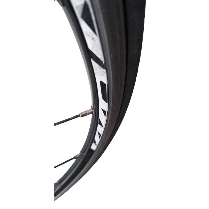 Wheel Mavic Ksyrium equipe used for road bike