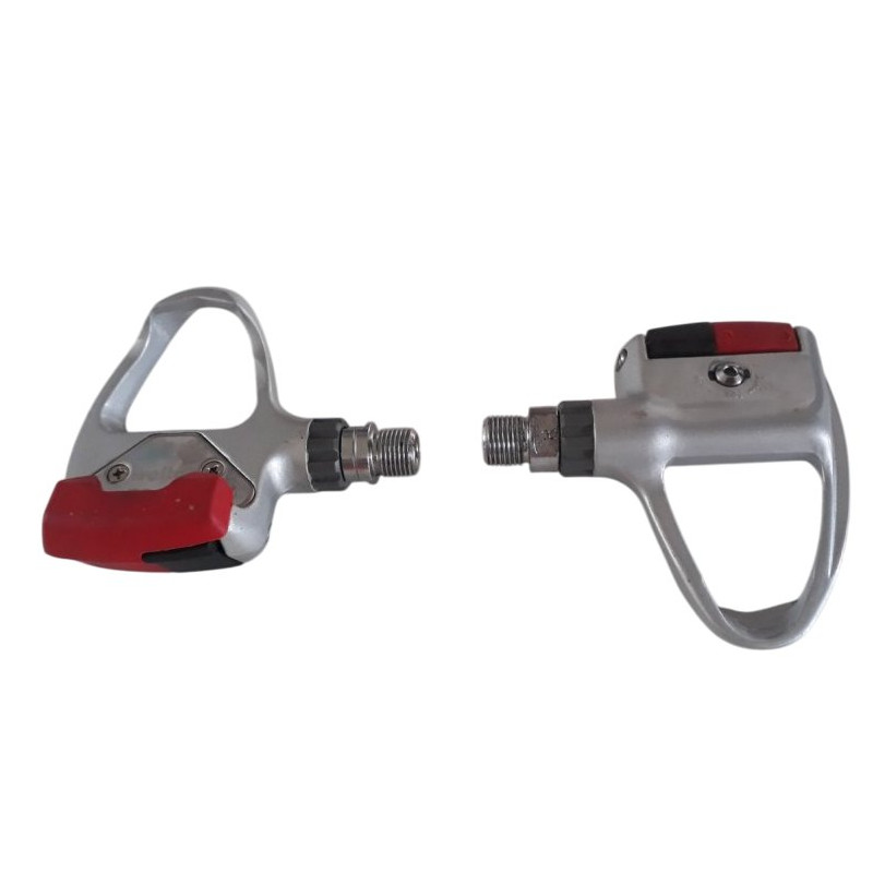 Wellgo R3 automatic pedals for road bike Wellgo R3 automatic pedals for road bike