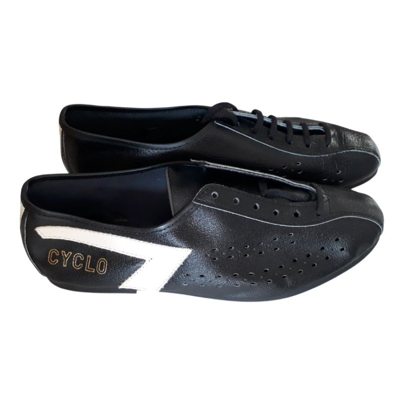 Cyclo vintage shoes