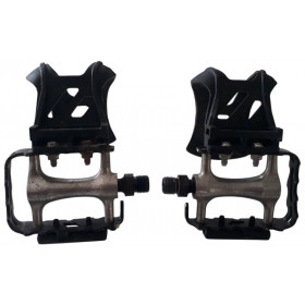 MTB pedal toe clip