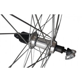 Rear wheel 700 tire 9 speed 36 spokes