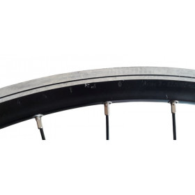 Roue arrière 700 jante double paroies