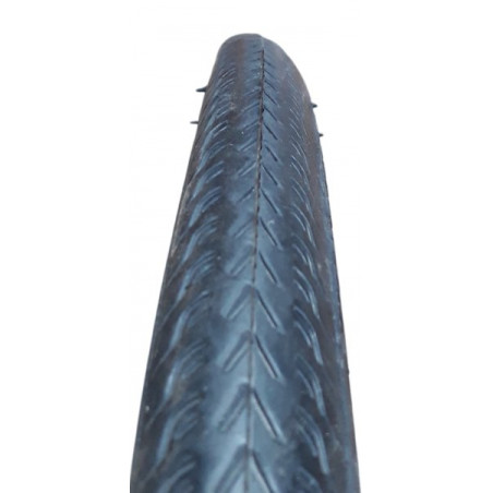 700x28 bicycle tire