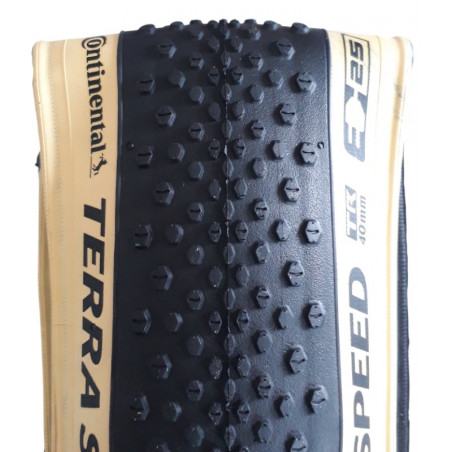 Pneu continental terra speed