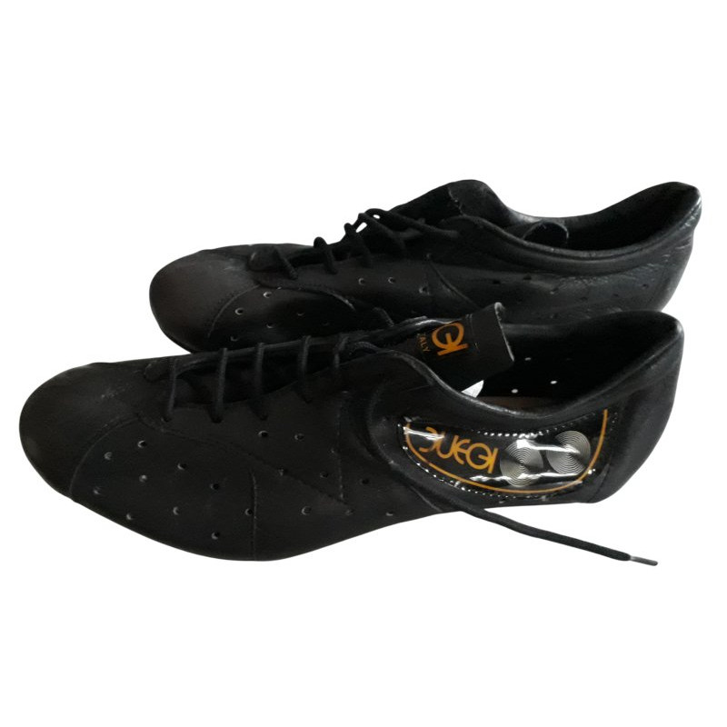 Duegi vintage cycling shoes