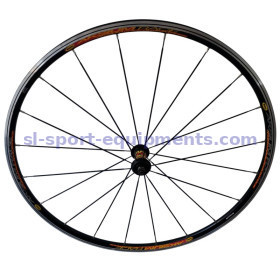 Mavic Aksium race front wheel 700 tire